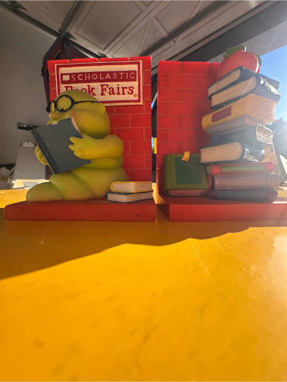 Scholastic Book Fairs Bookends Reading Bookworm Teacher Library Book Ends Set